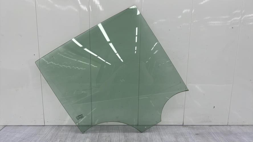 Vitre arriere droit RENAULT MEGANE 2 PHASE 2 Diesel