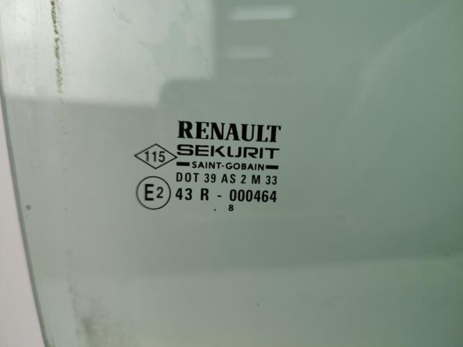Vitre arriere droit RENAULT SCENIC 1 PHASE 1 Essence