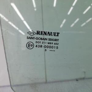 Vitre arriere droit RENAULT MODUS PHASE 1 Diesel