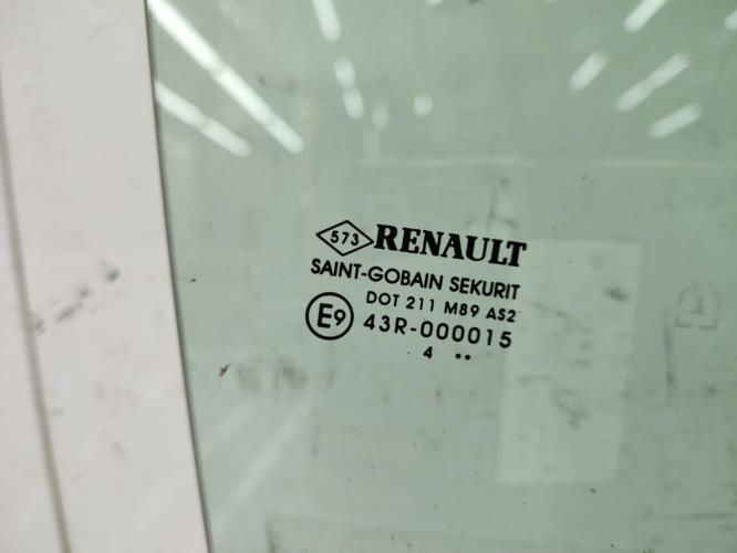 Vitre arriere droit RENAULT MODUS PHASE 1 Diesel