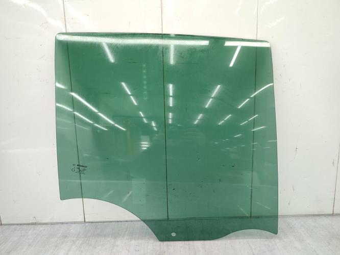 Vitre arriere droit RENAULT CLIO 3 PHASE 2 BREAK Diesel