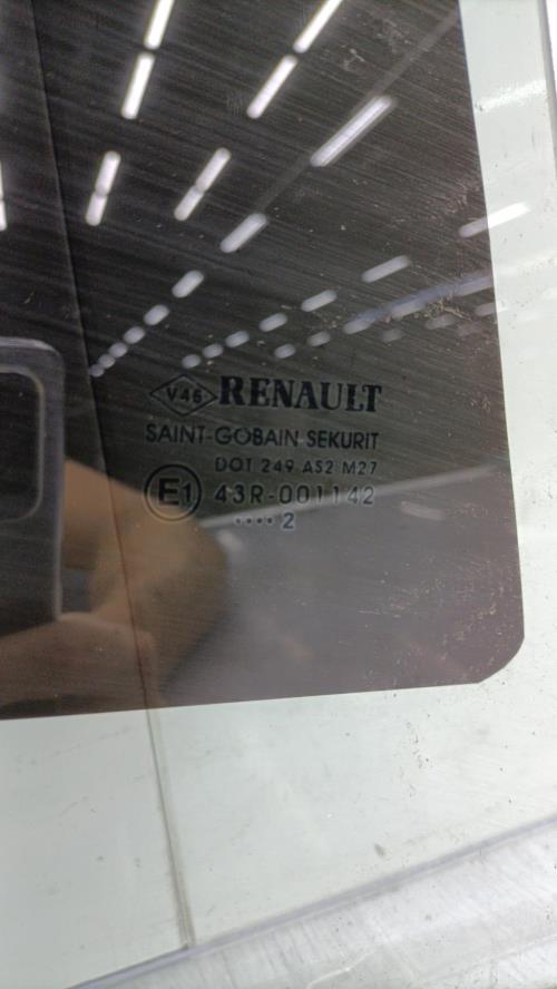Vitre arriere droit RENAULT MEGANE 3 PHASE 2 Diesel