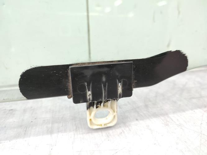 Vitre arriere droit RENAULT SCENIC 3 PHASE 1 Diesel