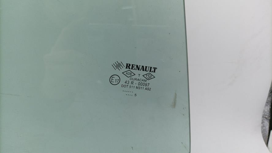 Vitre arriere droit RENAULT CLIO 4 PHASE 1 Diesel