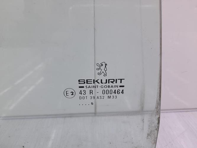 Vitre arriere droit PEUGEOT 405 PHASE 2 Diesel