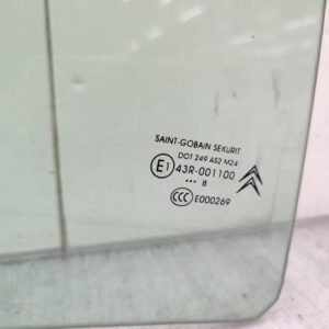Vitre arriere droit CITROEN C4 GRAND PICASSO 1 Diesel