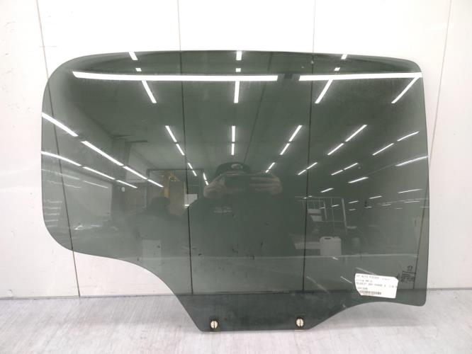 Vitre arriere droit PEUGEOT 207 PHASE 2 Diesel