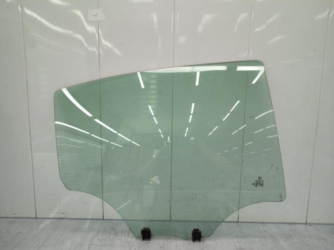 Vitre arriere droit PEUGEOT 208 1 PHASE 1 Essence