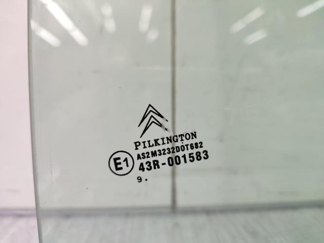 Vitre arriere gauche CITROEN C3 1 PHASE 2 Diesel