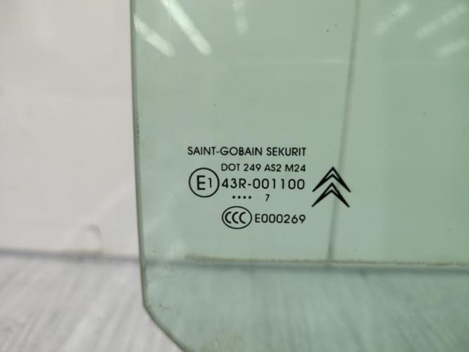 Vitre arriere gauche CITROEN C4 PICASSO 1 Diesel