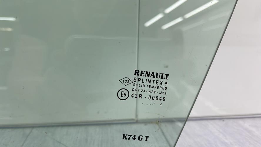 Vitre arriere gauche RENAULT LAGUNA 2 PHASE 1 BREAK Diesel