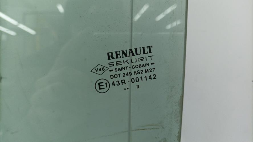 Vitre arriere gauche RENAULT MEGANE 2 PHASE 1 Diesel