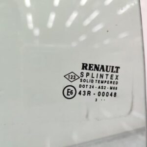 Vitre arriere gauche RENAULT SCENIC 2 PHASE 1 Diesel