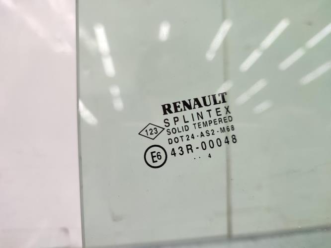 Vitre arriere gauche RENAULT
