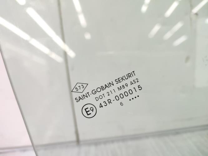 Vitre arriere gauche DACIA SANDERO 2 PHASE 1 Essence