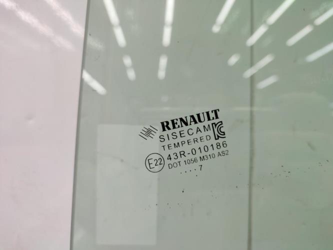Vitre arriere gauche RENAULT CLIO 4 PHASE 2