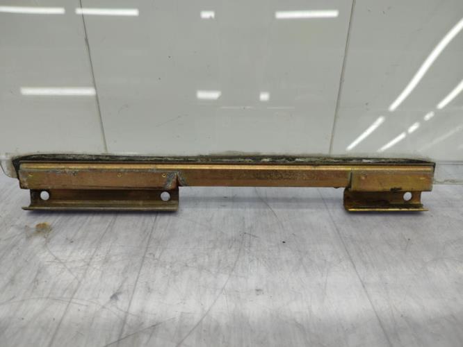 Vitre arriere gauche PEUGEOT 205 PHASE 2 Essence