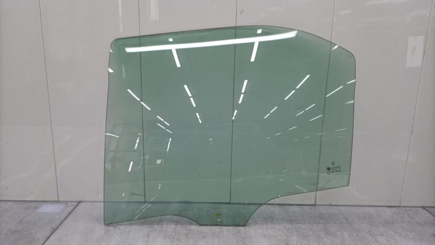 Vitre arriere gauche PEUGEOT 406 PHASE 1 Essence
