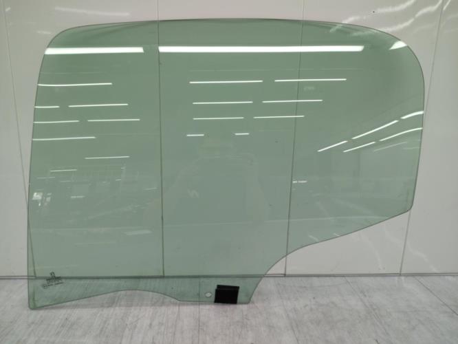 Vitre arriere gauche PEUGEOT 206 PHASE 1 Essence