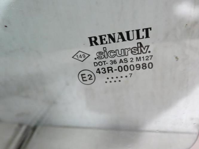 Vitre arriere gauche RENAULT MEGANE 1 PHASE 1 Essence