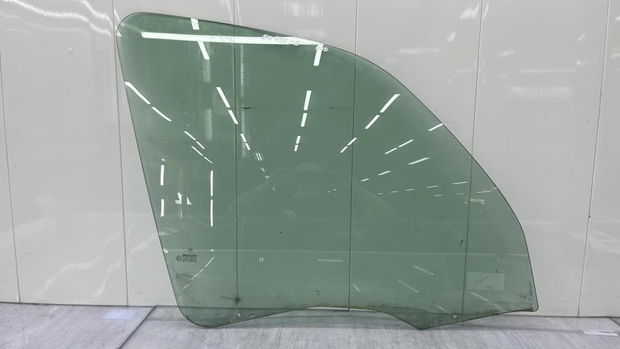 Vitre avant droit CITROEN XSARA PICASSO PHASE 1 Essence