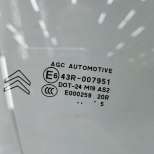 Vitre avant droit CITROEN C3 2 PHASE 2 Diesel