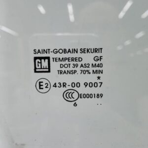 Vitre avant droit OPEL CORSA D PHASE 1 Essence