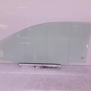 Vitre avant droit OPEL CORSA C PHASE 2 Essence