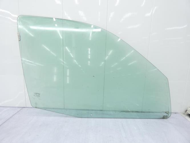 Vitre avant droit RENAULT CLIO 2 PHASE 2 Diesel