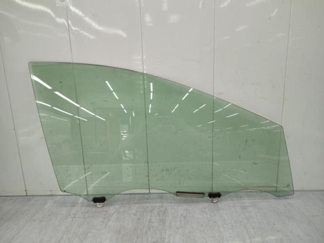 Vitre avant droit TOYOTA PRIUS 2 Essence/Hybride