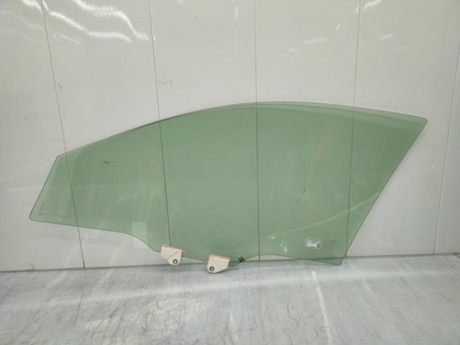 Vitre avant droit HONDA ACCORD 7 PHASE 1 Diesel