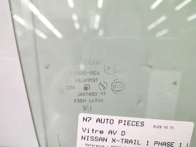 Vitre avant droit NISSAN X-TRAIL 1 PHASE 1 Diesel