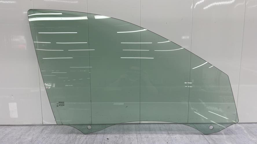 Vitre avant droit RENAULT LAGUNA 2 PHASE 1 Diesel