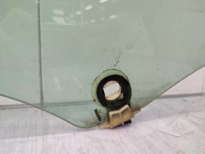 Vitre avant droit RENAULT LAGUNA 2 PHASE 1 BREAK Essence