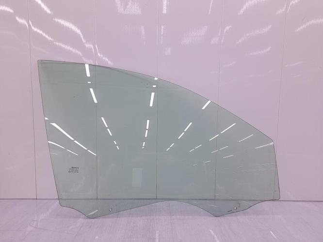 Vitre avant droit RENAULT MEGANE 2 PHASE 1 Diesel