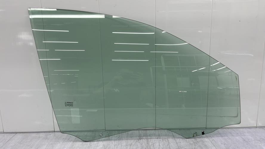 Vitre avant droit RENAULT MEGANE 2 PHASE 2 Diesel