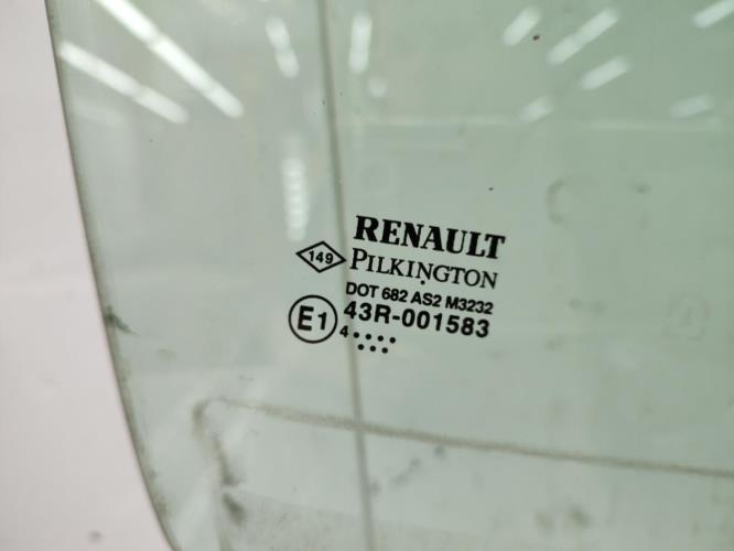 Vitre avant droit RENAULT MODUS PHASE 1 Diesel