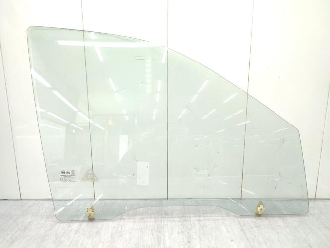 Vitre avant droit HYUNDAI SANTA FE 1 Diesel