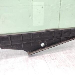 Vitre avant droit AUDI 80 3 AVANT PHASE 2 BREAK Diesel