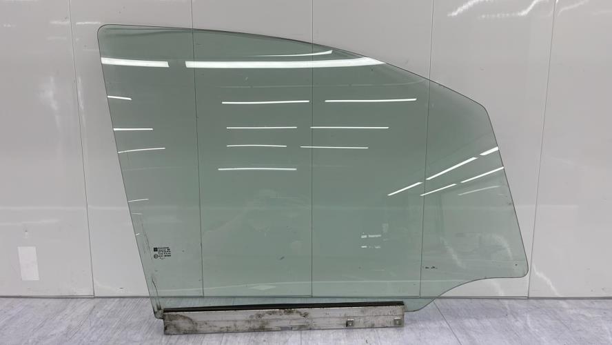 Vitre avant droit OPEL ZAFIRA A PHASE 1 Diesel