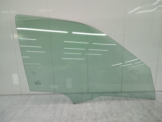 Vitre avant droit PEUGEOT 406 PHASE 1 Diesel