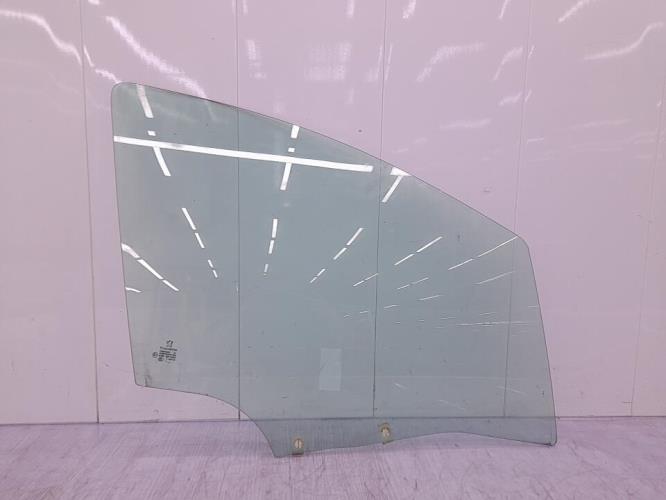 Vitre avant droit PEUGEOT 207 PHASE 1 Diesel