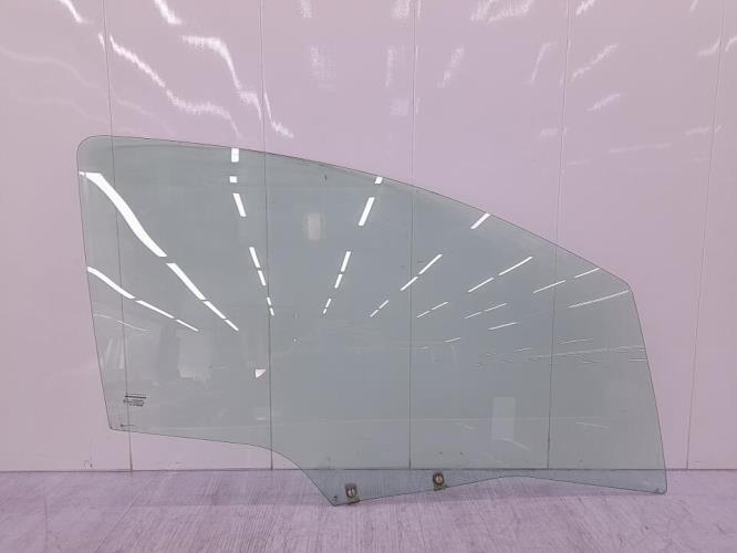 Vitre avant droit PEUGEOT 207 PHASE 1 Diesel