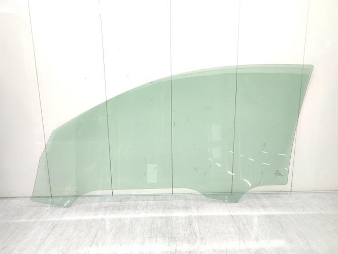 Vitre avant droit PEUGEOT 206 PHASE 1 Essence