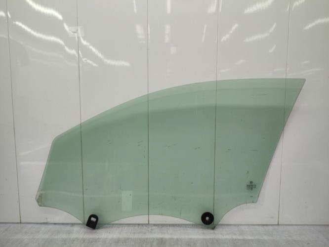 Vitre avant droit PEUGEOT 308 2 SW PHASE 1 BREAK Diesel