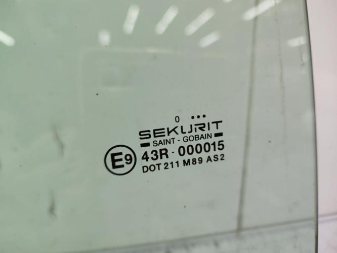 Vitre avant droit CITROEN BERLINGO 1 PHASE 1 Diesel