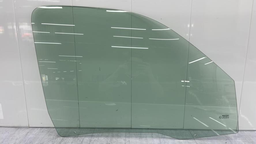 Vitre avant droit PEUGEOT PARTNER 1 PHASE 1 Diesel