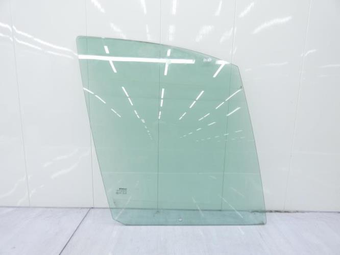 Vitre avant droit RENAULT SCENIC 1 PHASE 2 Essence