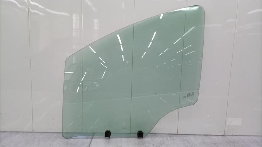 Vitre avant gauche CITROEN C3 2 PHASE 2 Diesel