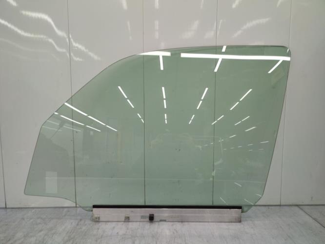 Vitre avant gauche OPEL MERIVA A PHASE 2 Diesel